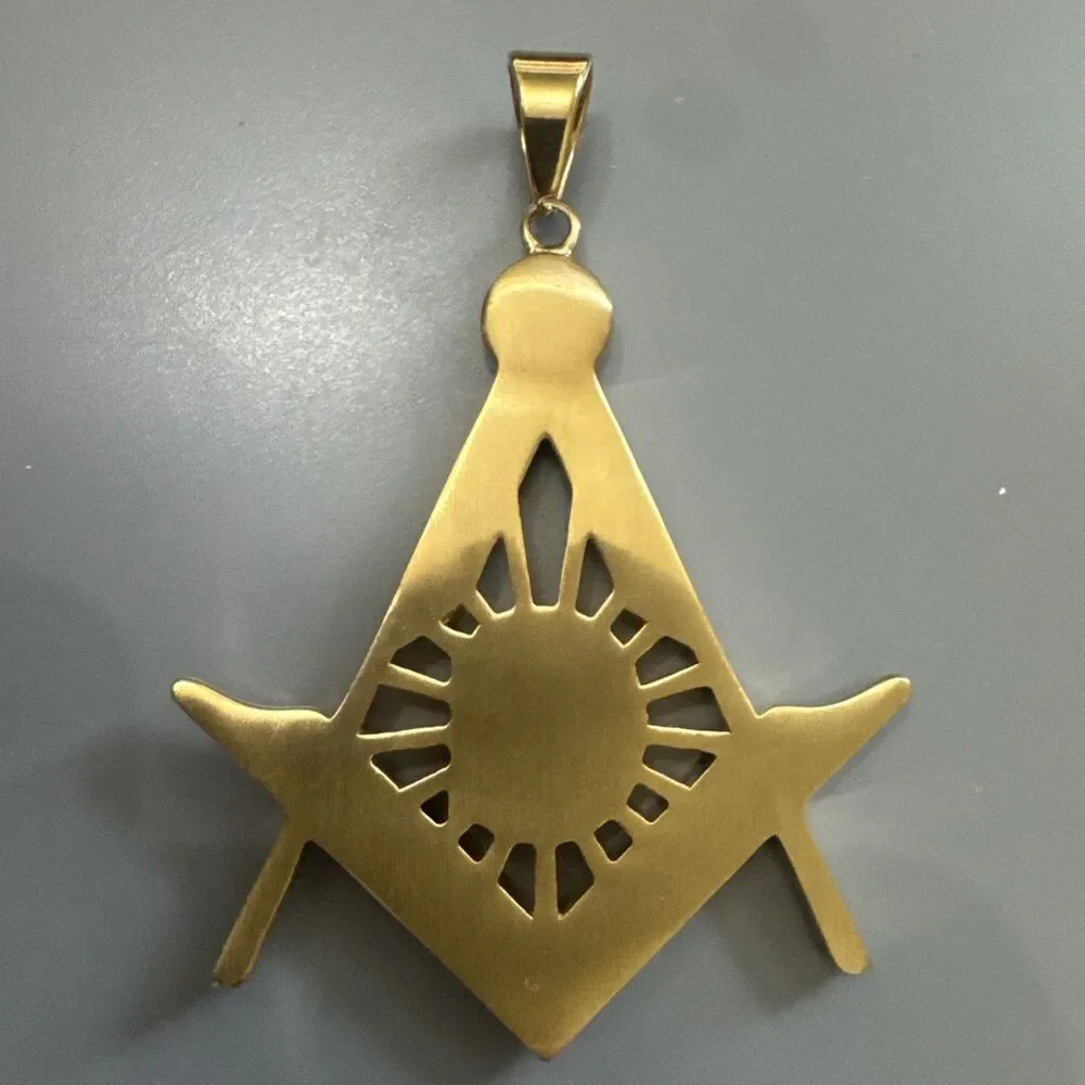Free Mason Stainless Steel Freemason Symbol Masonic Pendant 24” Chain Gold Plate